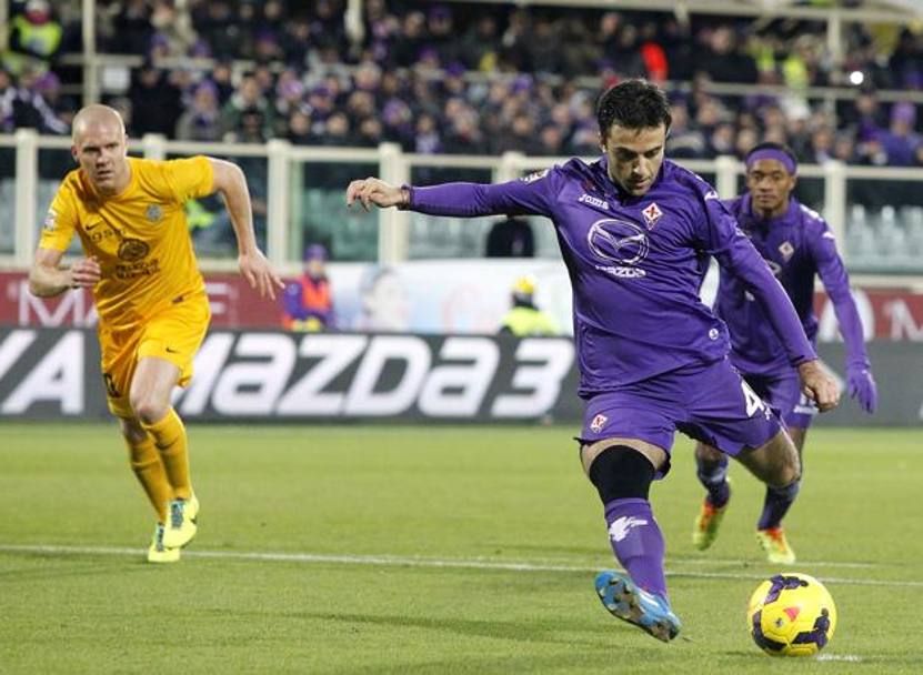 La Fiorentina si porta sul 4-2 al  51&#39;. Concesso un calcio di rigore ai viola per intervento con la mano di Jankovic, che leva il pallone dai piedi di Tomovic. Giuseppe Rossi dagli 11 metri spiazza di sinistro Rafael. 